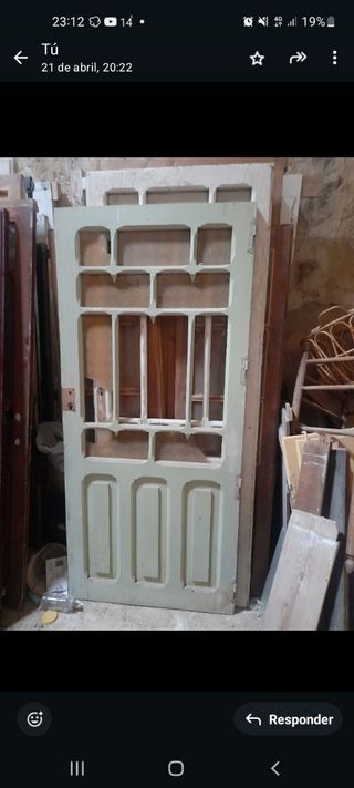 Puerta antigua de madera