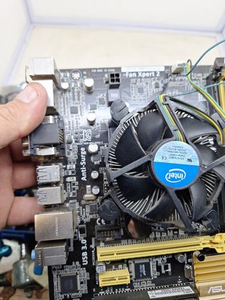 Placa Base ASUS B85M-E