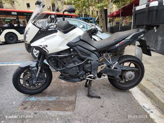 Triumph Tiger Sport 1050 averiada