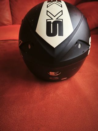 Casco Jet Shark Negro con Visera