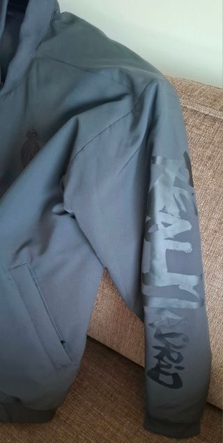 Chaqueta Adidas Real Madrid Negra Oficial