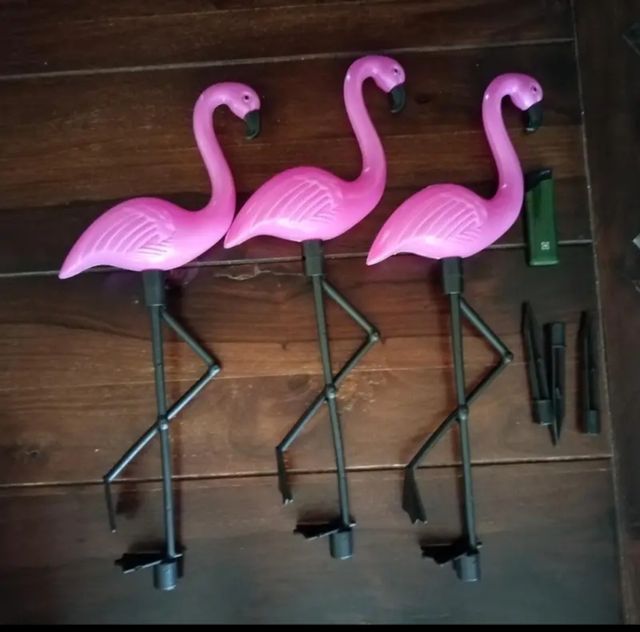 3 Estacas Decorativas Flamingo Jardim