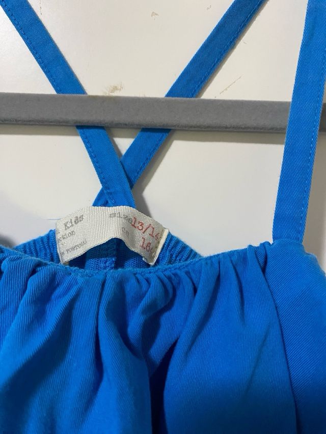 Blusa Zara Kids azul con volantes