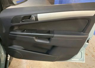 Opel Zafira 2009