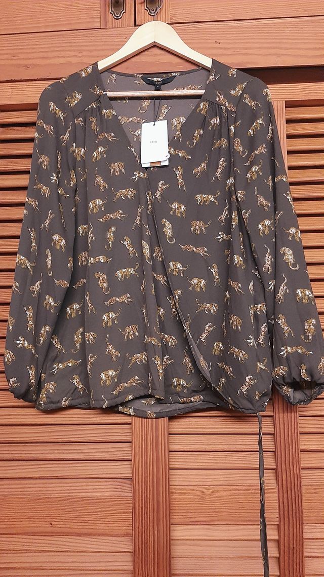 Blusa Eloy Estampada Animales Talla L