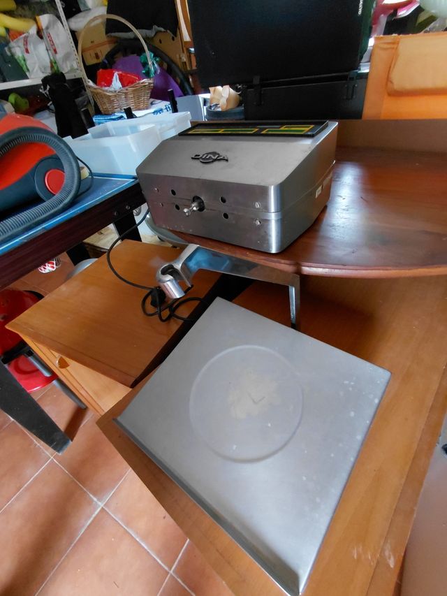 Bilancia digitale DINA