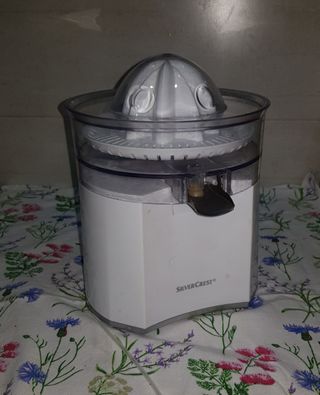 Exprimidor Eléctrico SilverCrest