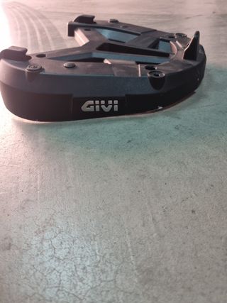 Portaequipajes Givi Monokey