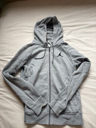Sudadera Jordan Gris con Capucha