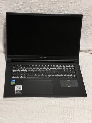 Portátil/Laptop RTX 4070 i7-13700HX 32GB 17.3 FHD