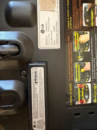 Aspiradora Robot LG Hombot con Motor Smart