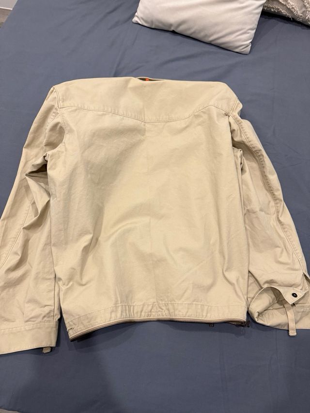 Blusão Boss Bege Tamanho L