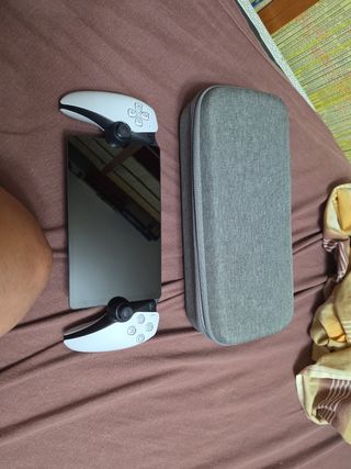 Consola Portátil PS5 con funda de regalo 