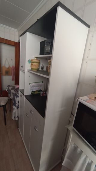 Mueble de cocina blanco