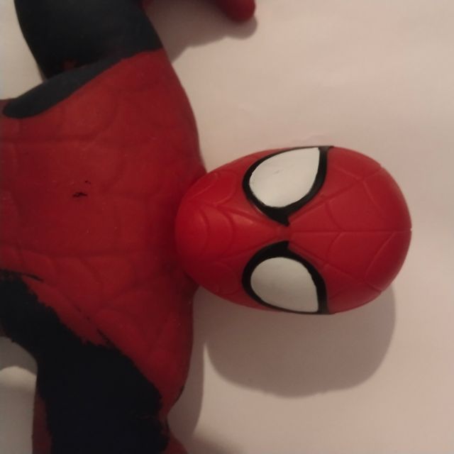 Muñeco Spiderman Estirable