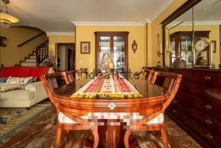 Mesa de comedor de madera alta calidad