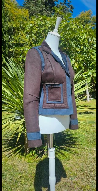 Sofisticada chaqueta t 36/38 efecto piel vuelta