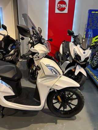 SYM Symphony ST 125cc 2025 Carnet A1 o coche