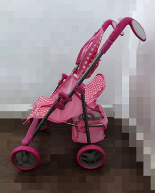 Sillita de muñecas rosa lunares