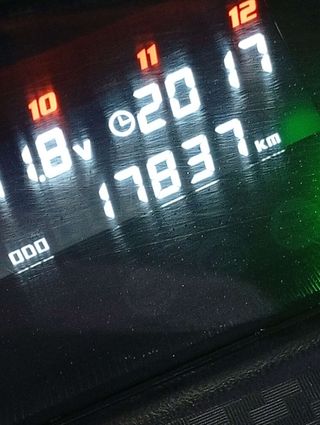 Moto modelo SYM YET x125