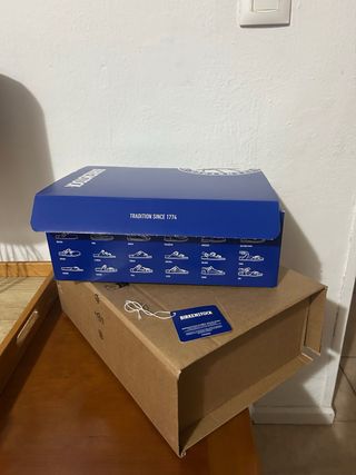 Caja Birkenstock Azul y Marrón