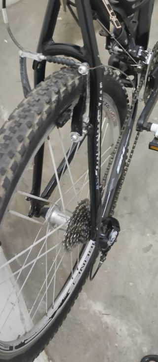 Bicicleta BH Sierra Nevada