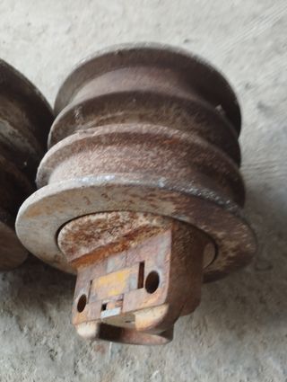 Rodillos Caterpillar / Fiat