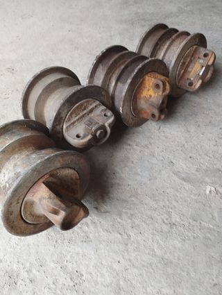 Rodillos Caterpillar / Fiat