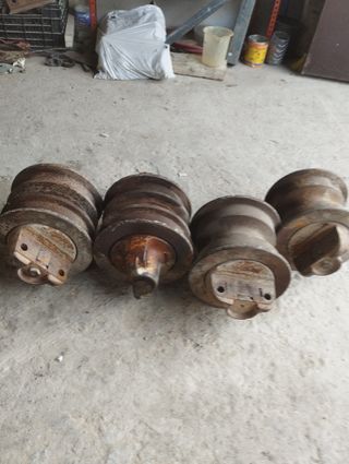 Rodillos Caterpillar / Fiat