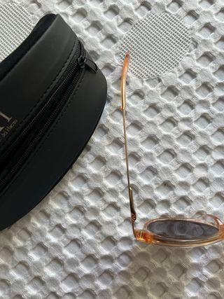 ofer Gafas de sol Pedro del Hierro doradas y rosas