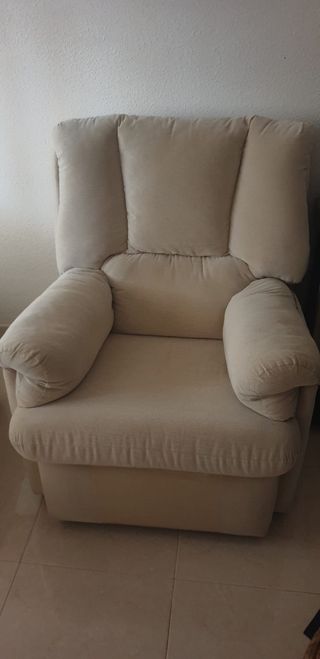 Sillón relax beige tela