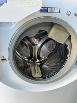 LAVADORA SECADORA HOTPOINT 10 +7 KILOS 