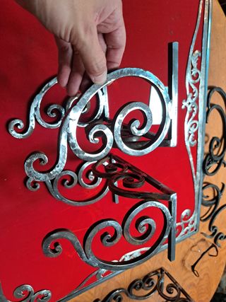 Soporte de reloj Morez forjado