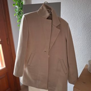 Chaqueta beige elegante