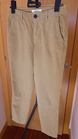 Pantalón chino Zara beige