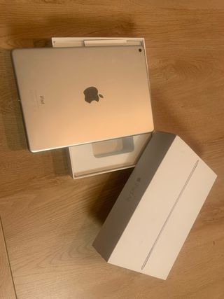 Apple iPad Air 2 16GB Plata