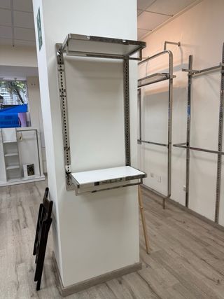 MOBILIARIO TIENDA ROPA