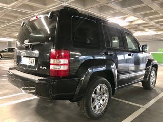 Jeep Cherokee 3,7 V6 Limited 