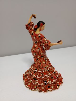 Figura bailaora flamenca cerámica
