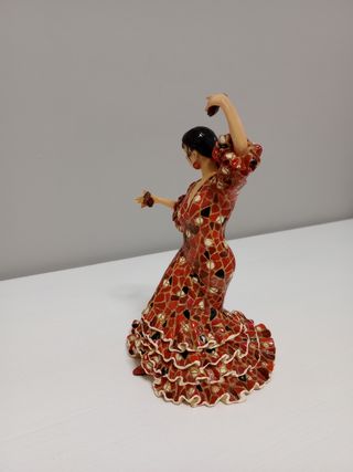 Figura bailaora flamenca cerámica