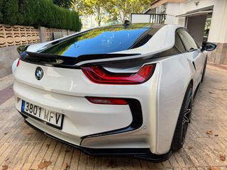 BMW i8 2015