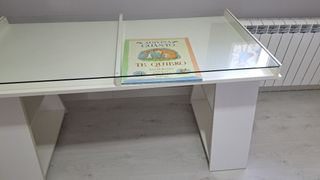 Mesa escritorio cristal y madera