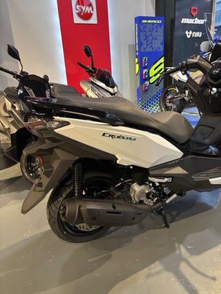SYM Cruisym 125 ALPHA TCS Carnet A1 o Coche