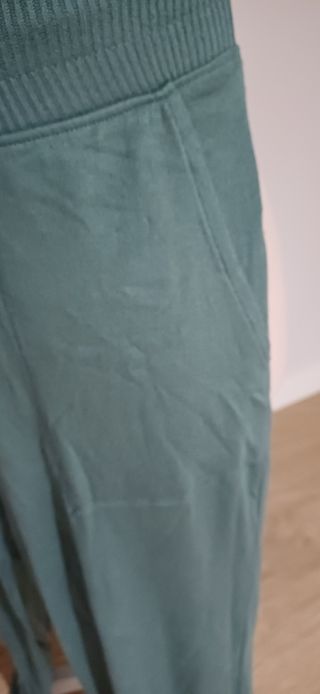 Pantalón chándal verde