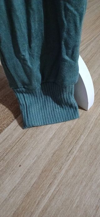 Pantalón chándal verde