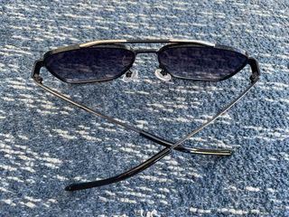 Gafas de sol Burberry negras y plateadas