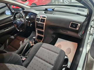 Peugeot 307 1.6hdi 110cv,146.000k,año 9/2005