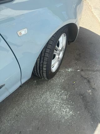 OPEL CORSA GRIS