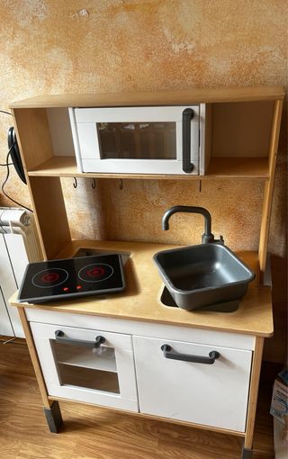 Cocinita de madera IKEA nueva
