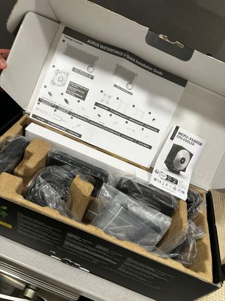 Aorus Waterforce 360 CPU Cooler